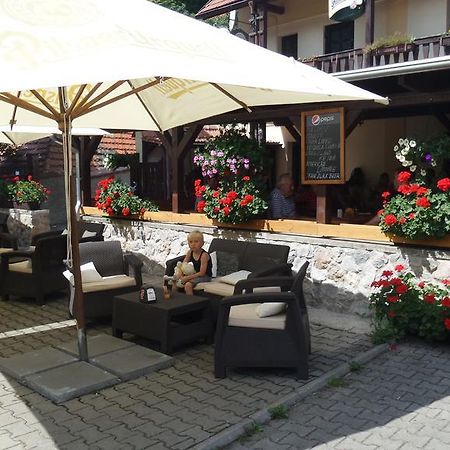 U Kralovny Dagmar Hotel Karlštejn Exterior foto